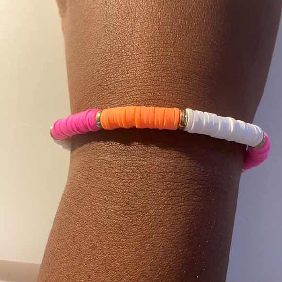 pink white light coral and gold bracelet - Picture 1 of 2